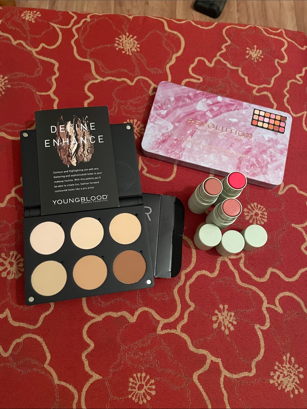 Cosmetic lot